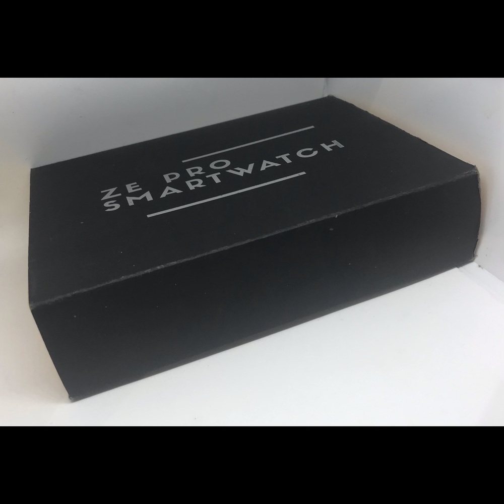 ZE Pro Smartwatch preowned - Picture 7 of 16